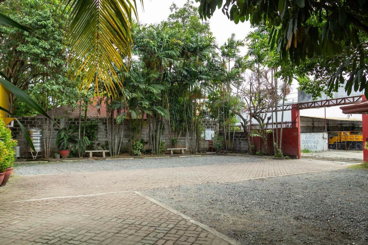Golden Belle Apartelle And Suites Davao City Buitenkant foto