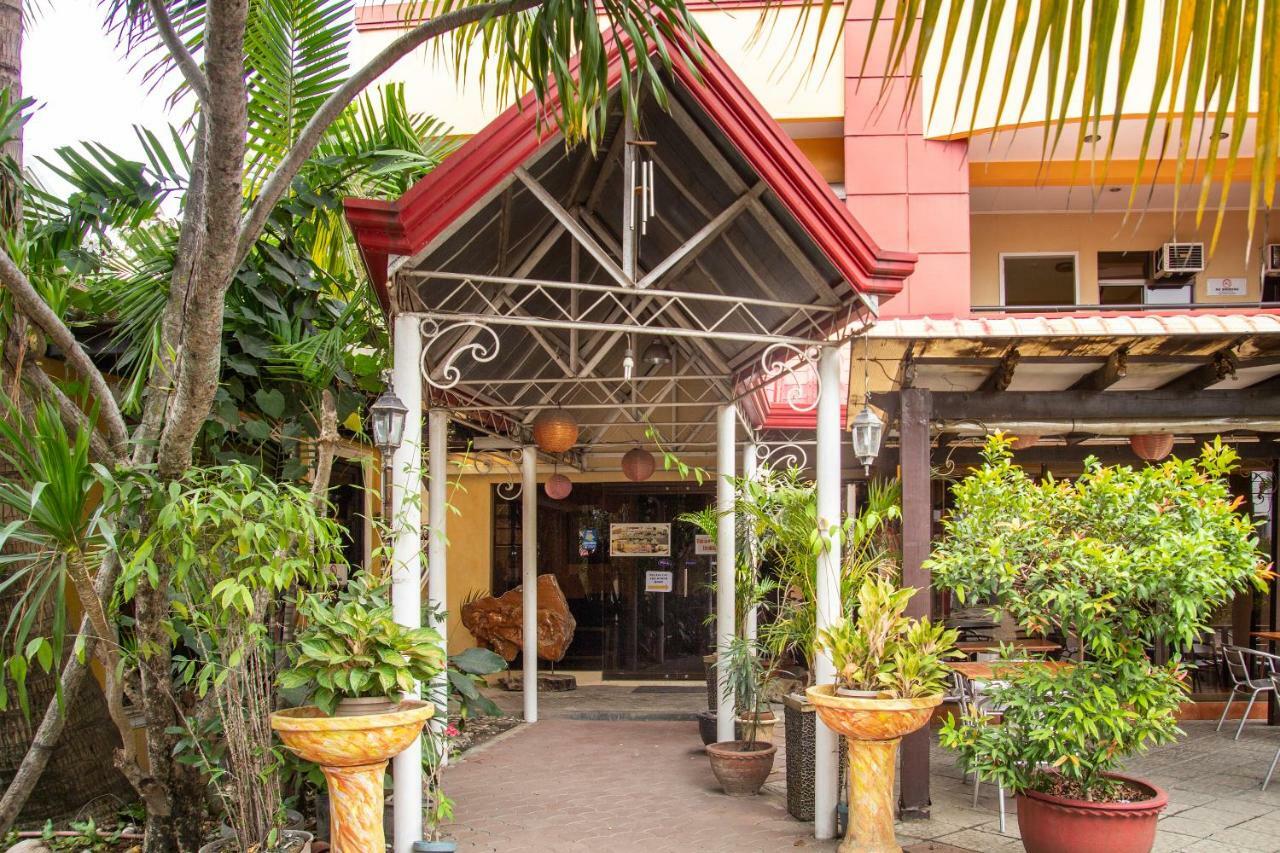 Golden Belle Apartelle And Suites Davao City Buitenkant foto