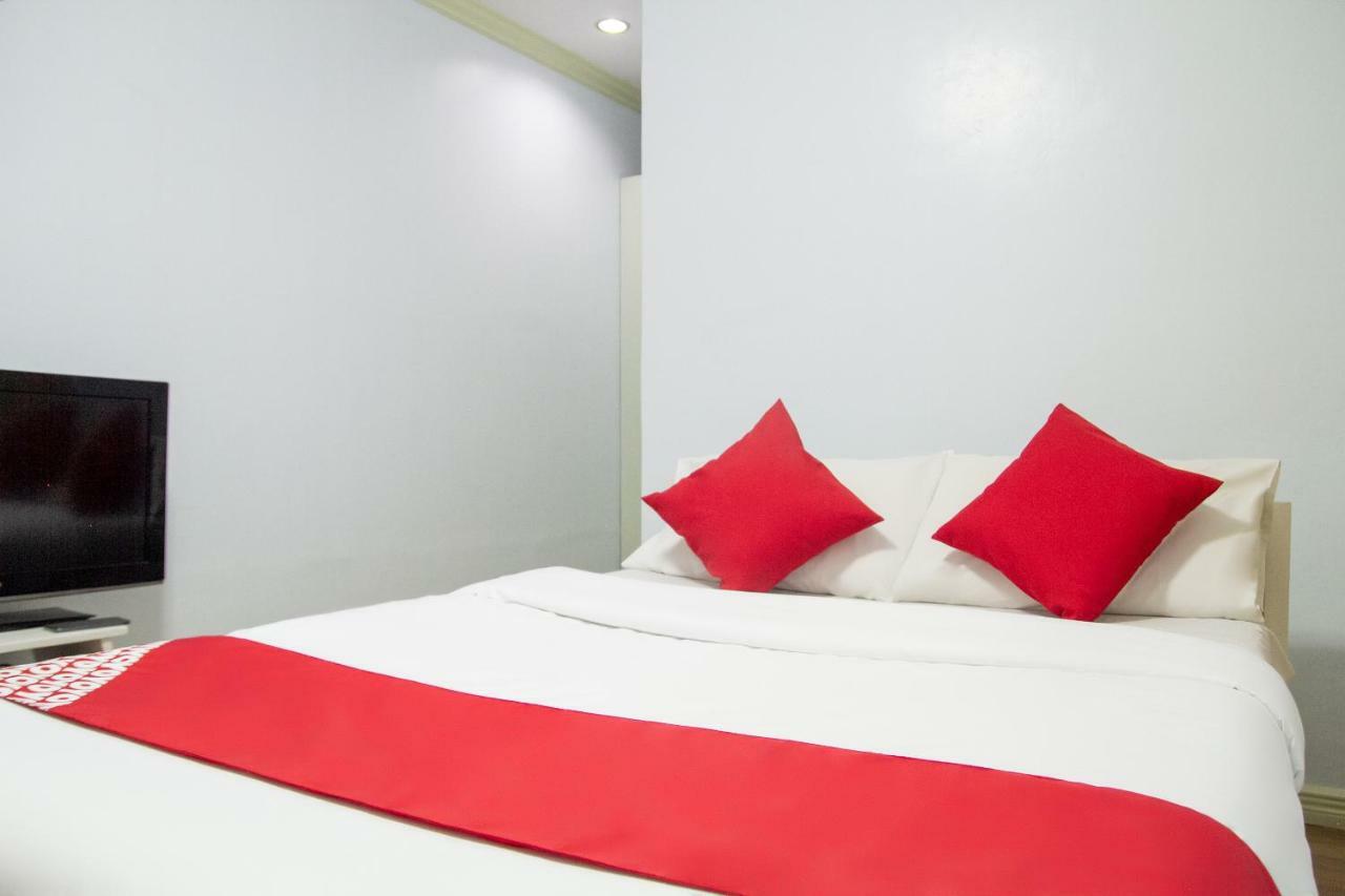 Golden Belle Apartelle And Suites Davao City Buitenkant foto