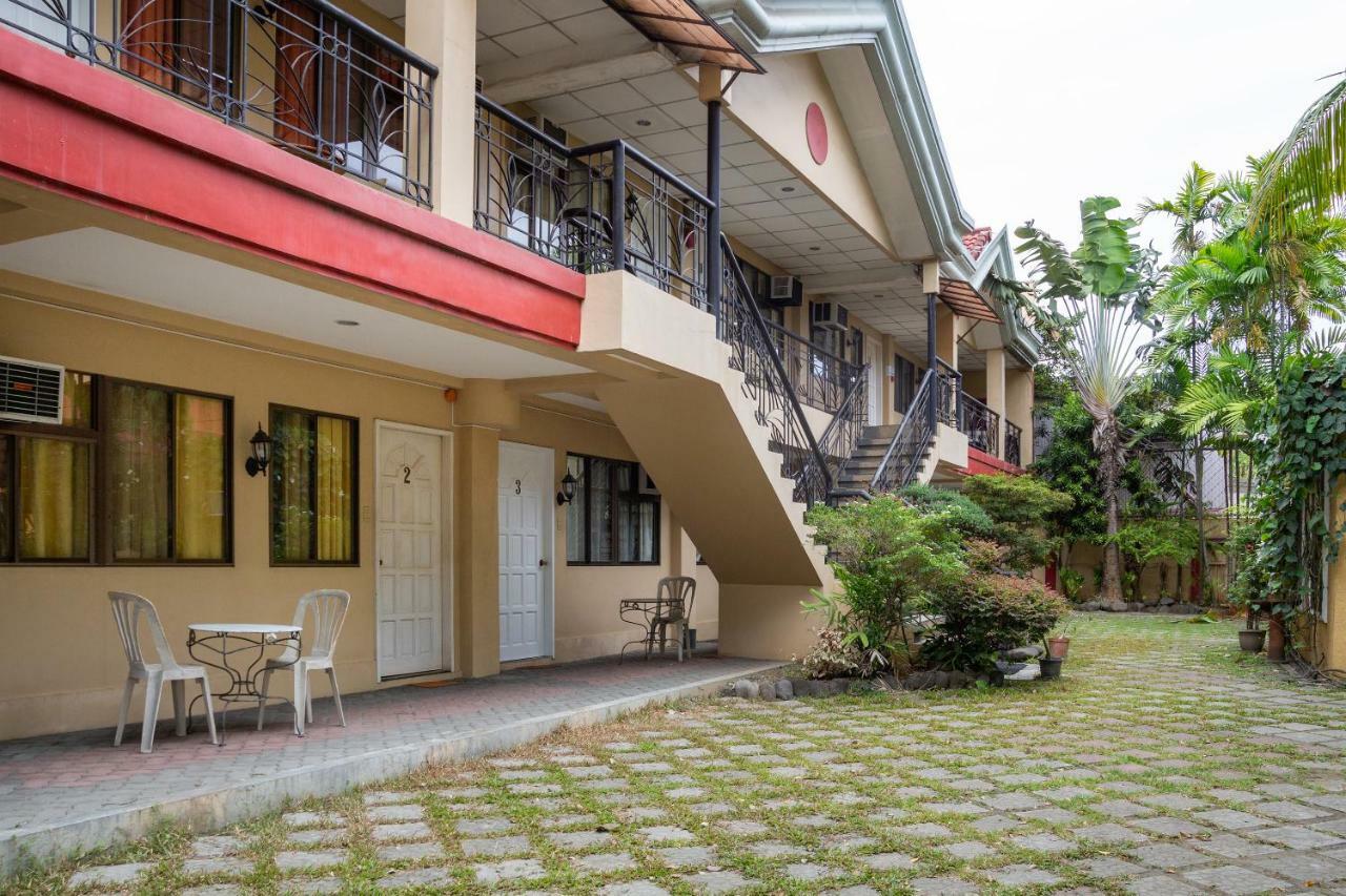 Golden Belle Apartelle And Suites Davao City Buitenkant foto